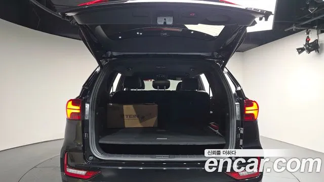 KG_Mobility_Ssangyong Rexton Rexton Arena Дизель 2.2 4WD — Фото автомобиля 17