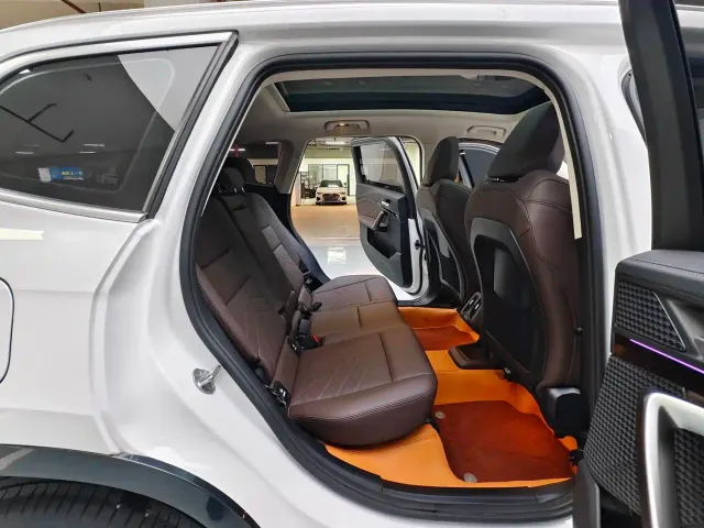 BMW X1 — Фото автомобиля 12