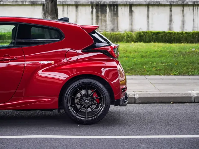 Toyota GR YARIS — Фото автомобиля 19