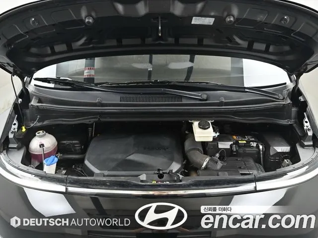 Hyundai Staria Staria 4WD Tourer 11 мест — Фото автомобиля 6