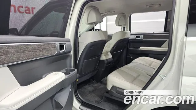 Hyundai Santa Fe — Фото автомобиля 16