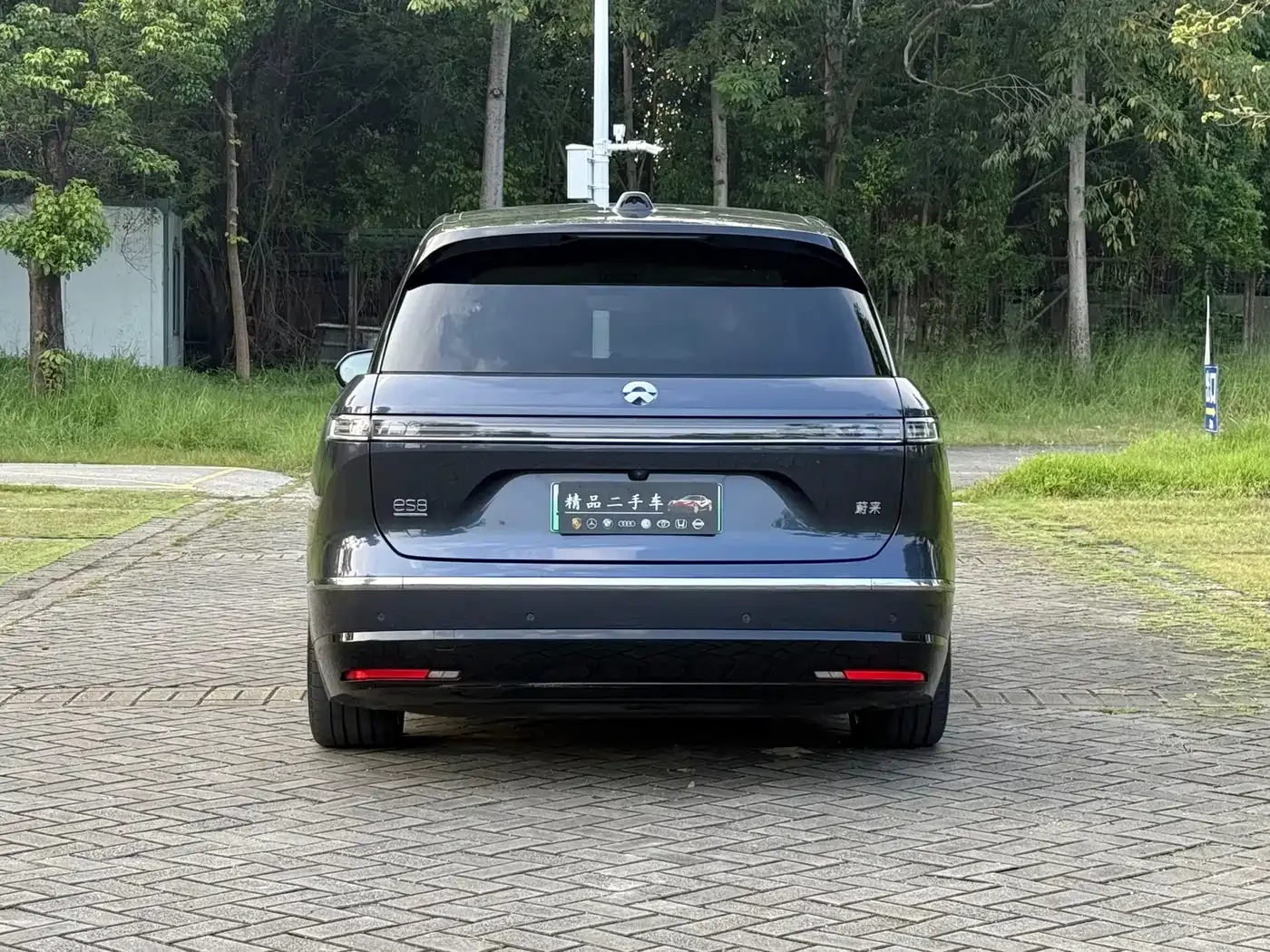 NIO NIO ES8 2025 Base Model — Фото автомобиля 19