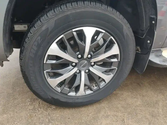 Maxus T70 — Фото автомобиля 22
