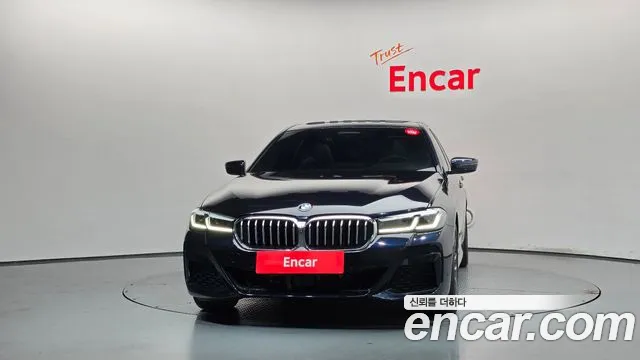 BMW 5 Series G30 — Фото автомобиля 3
