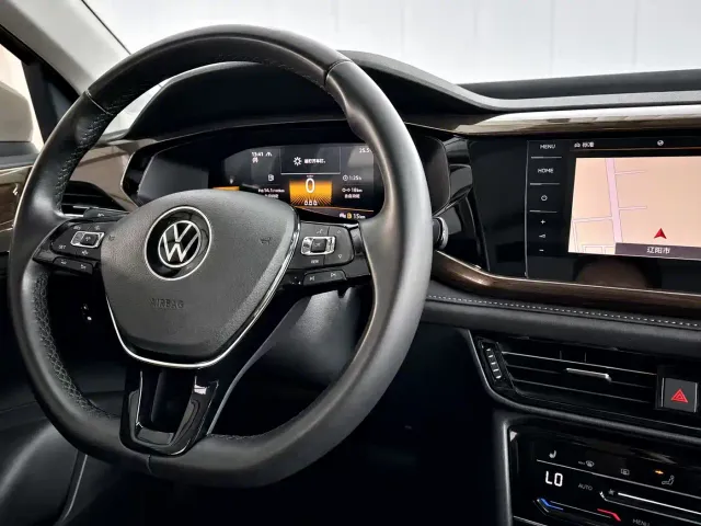 Volkswagen Tharu — Фото автомобиля 17