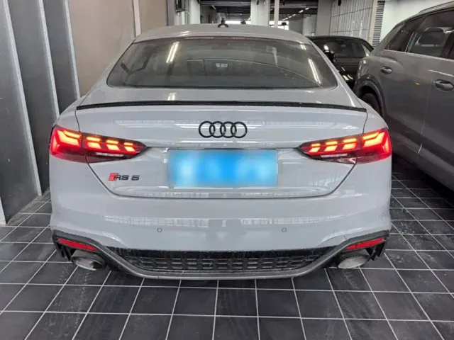 Audi RS 5 — Фото автомобиля 5