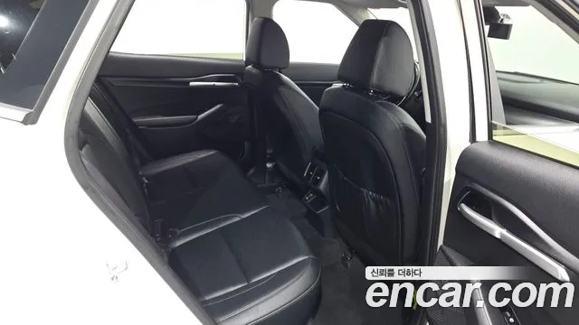 Kia Seltos — Фото автомобиля 12