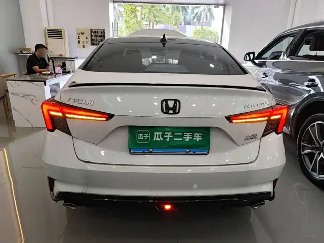 Honda Integra — Фото автомобиля 5