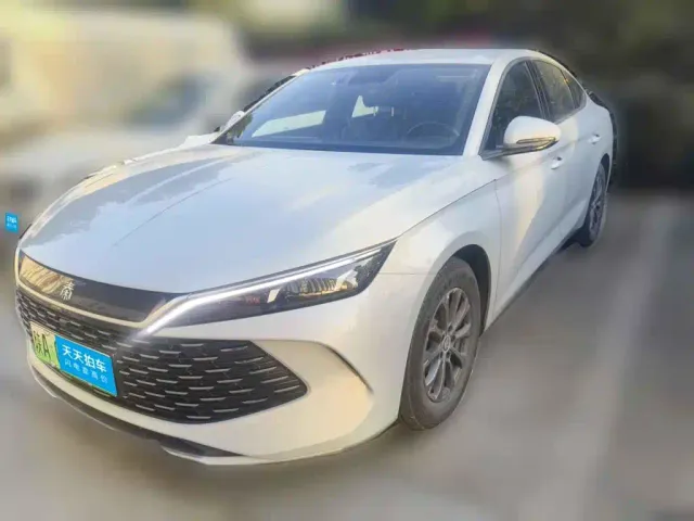Фотография автомобиля — BYD Qin L