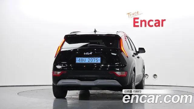 Kia Niro — Фото автомобиля 4