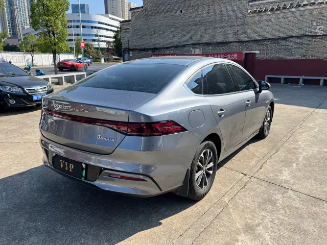 BYD Qin PLUS — Фото автомобиля 14