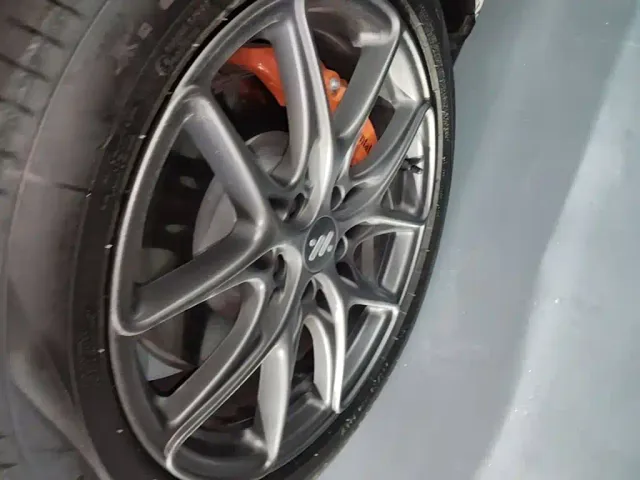 IM Motors LS6 — Фото автомобиля 22