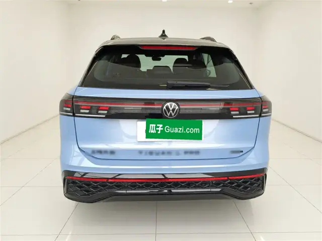 Volkswagen Tiguan L — Фото автомобиля 5