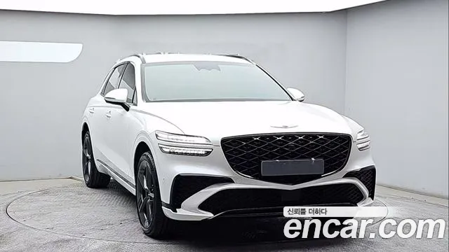 Genesis GV70 — Фото автомобиля 3