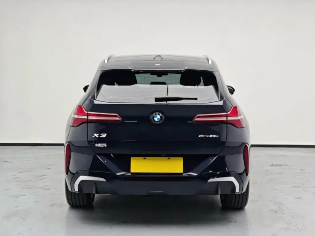 BMW X3 — Фото автомобиля 6