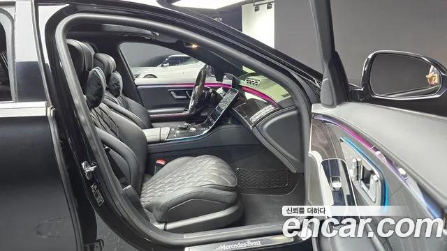 Mercedes-Benz S-Class — Фото автомобиля 25