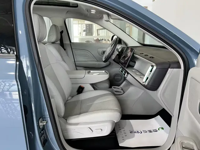 Leapmotor B10 — Фото автомобиля 28