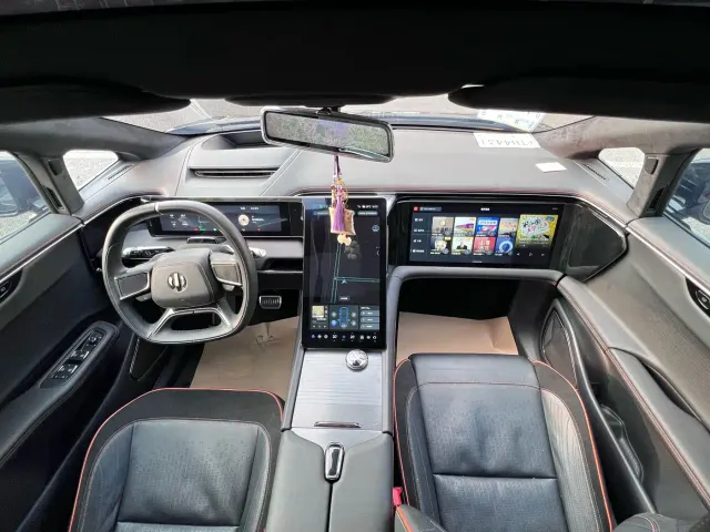 HiPhi HiPhi X 2021 Flagship Edition 6-Seater — Фото автомобиля 12