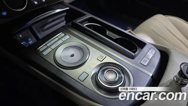 Genesis G80 RG3 — Фото автомобиля 12