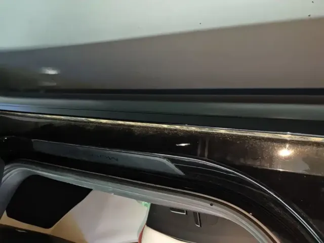 Tesla Model 3 — Фото автомобиля 20