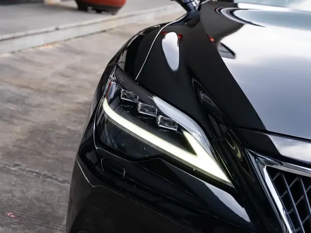 Lexus LS — Фото автомобиля 6