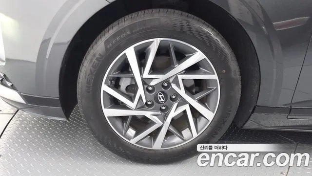 Hyundai Grandeur Grandeur (GN7) 2.5 Бензин 2WD — Фото автомобиля 5