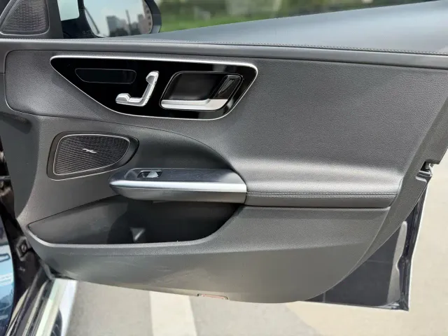 Mercedes-Benz C-Class — Фото автомобиля 13