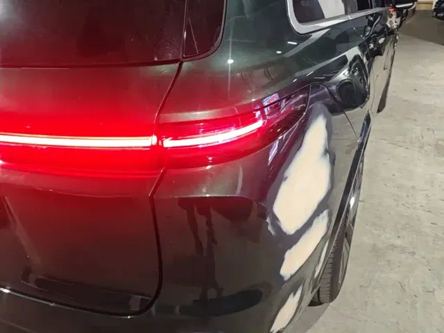 Li Auto L9 — Фото автомобиля 7