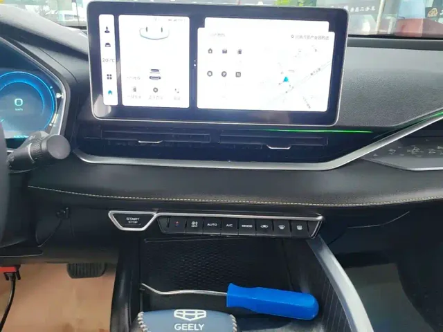 Geely Xingrui — Фото автомобиля 12