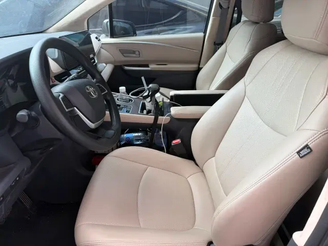 Toyota Granvia — Фото автомобиля 4