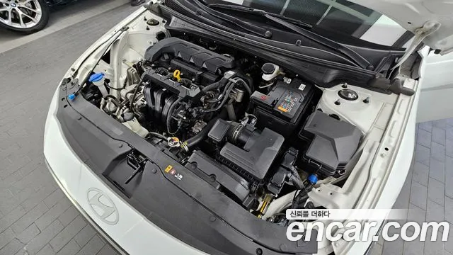 Hyundai Avante CN7 — Фото автомобиля 6
