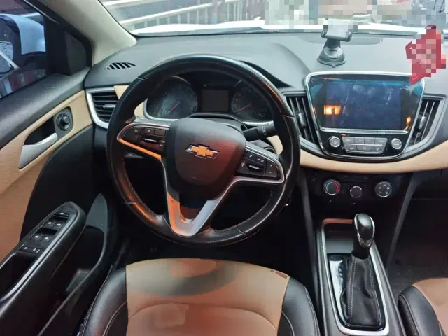 Chevrolet Monza — Фото автомобиля 2