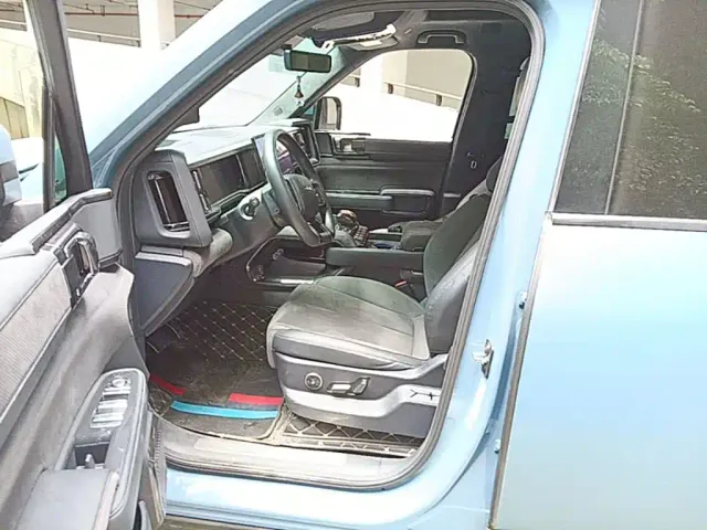 BYD FangChengBao Leopard 5 — Фото автомобиля 14