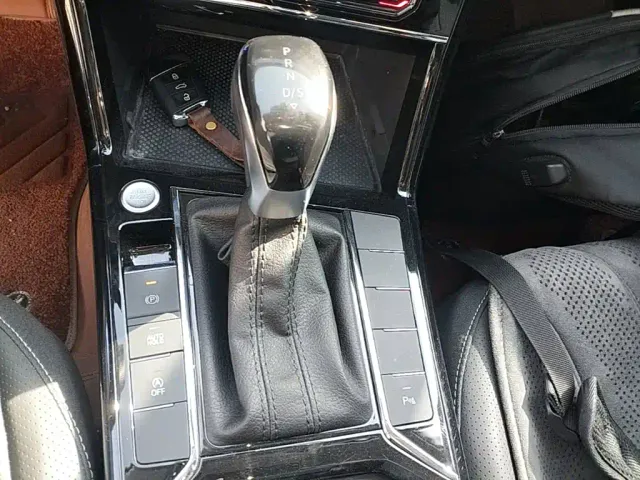 Volkswagen Passat — Фото автомобиля 13