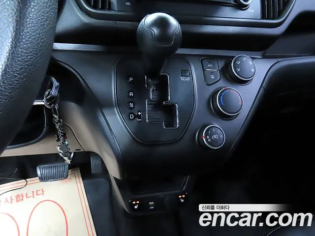 Kia RAY Новый Kia Ray Фургон — Фото автомобиля 13