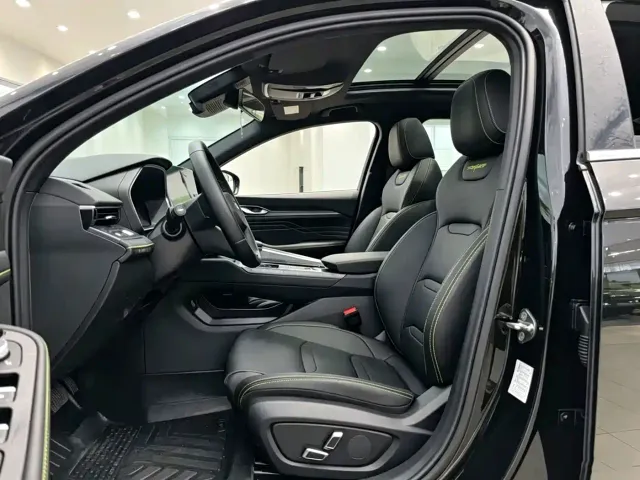 Geely Xingrui — Фото автомобиля 4
