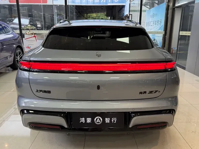 Shangjie Z7T — Фото автомобиля 5