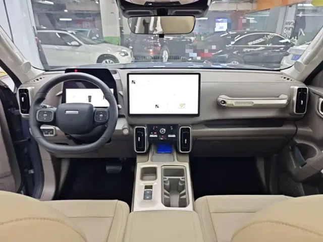 Haval Big Dog — Фото автомобиля 9