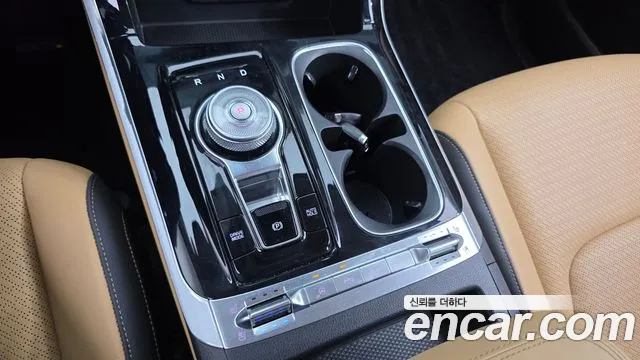 Kia Canival Carnival 4 поколение Бензин 9 мест Signature — Фото автомобиля 9