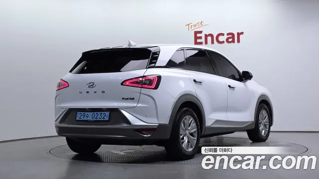 Hyundai Nexo Nexo Premium — Фото автомобиля 2