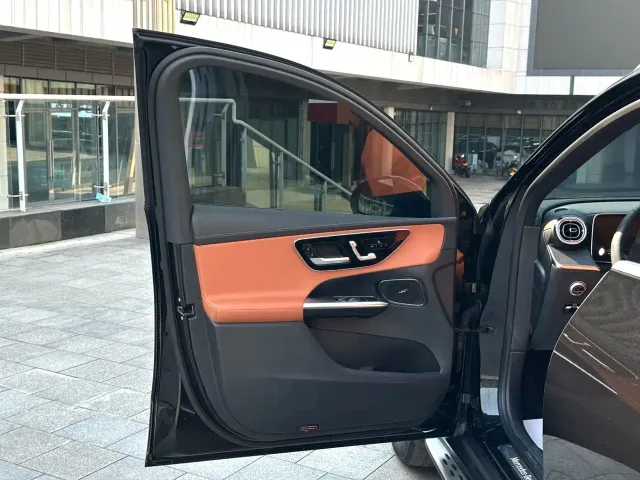 Mercedes-Benz GLC-Class — Фото автомобиля 4