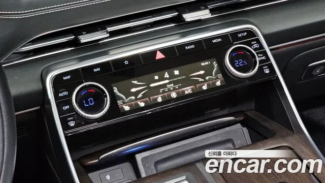 Genesis GV80 2.5T Бензин AWD — Фото автомобиля 27