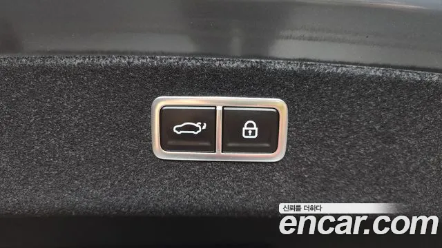 Genesis G80 Бензин 2.5 турбо AWD — Фото автомобиля 30
