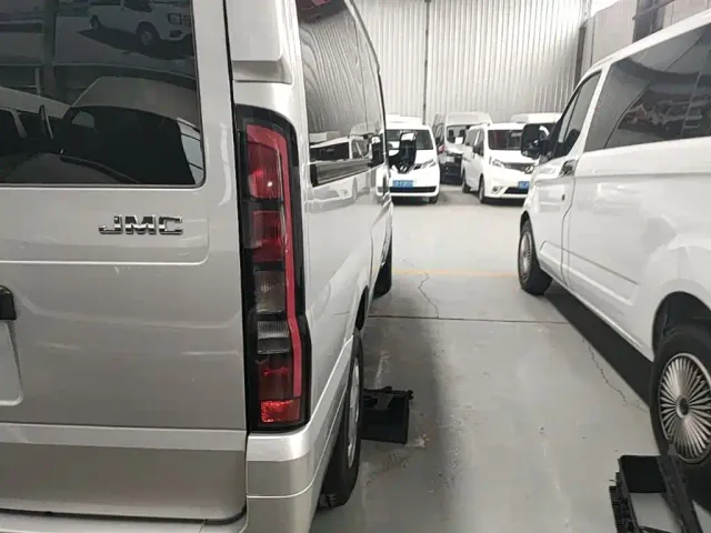 JMC Fushun — Фото автомобиля 7