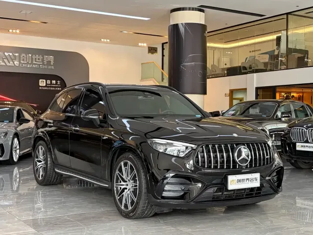Mercedes-Benz Mercedes-Benz GLC AMG 2024 AMG GLC 43 4MATIC — Фото автомобиля 3