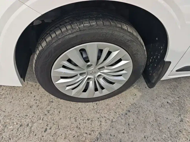 Wuling Jiachen — Фото автомобиля 22