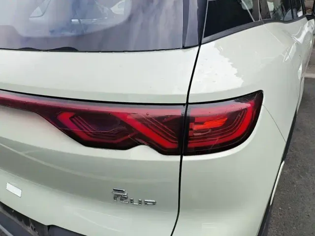 BYD Yuan UP — Фото автомобиля 7