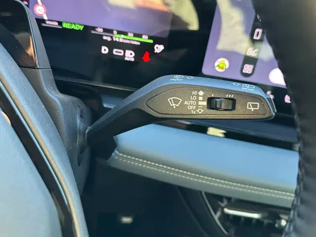 Audi Q6L e-tron — Фото автомобиля 24