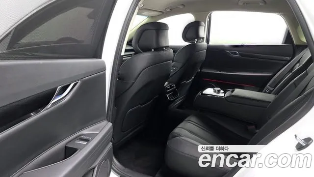 Genesis G80 Бензин 2.5 турбо AWD — Фото автомобиля 11