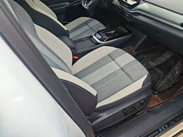 Volkswagen ID.4 Crozz — Фото автомобиля 24
